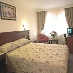 阿萨尔酒店